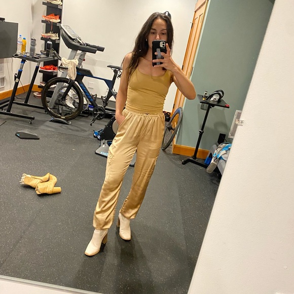 Superdown Rita satin cargo pants sz XS - Picture 8 of 8